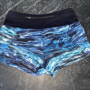 Lululemon Run Time Shorts 4” in Shorelines